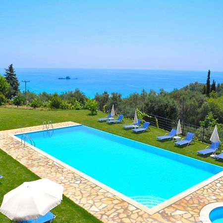Large Apartment By The Pool - Pelekas Beach, Corfu Esterno foto